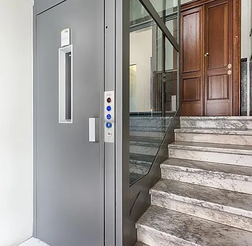 Silvia-metro Rivoli&free Private Parking Apartamento Turim